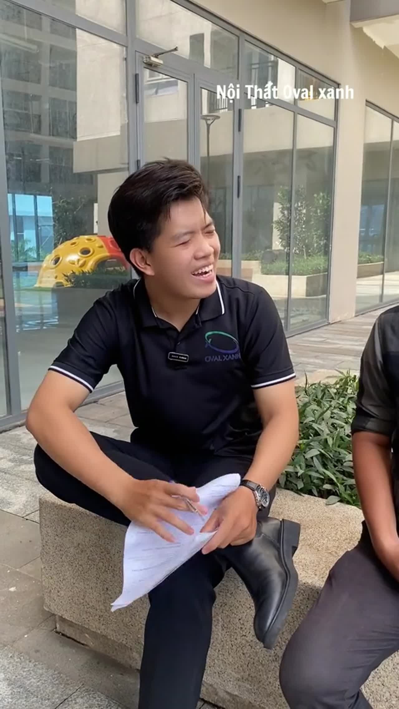 ovxmedia - Cọc chứ không phải cọc nha khách ơi 🥲 #ovx #haihuoc #fyp #xuhuong #trending #vanphong #dilamcogivui #ovalxanh