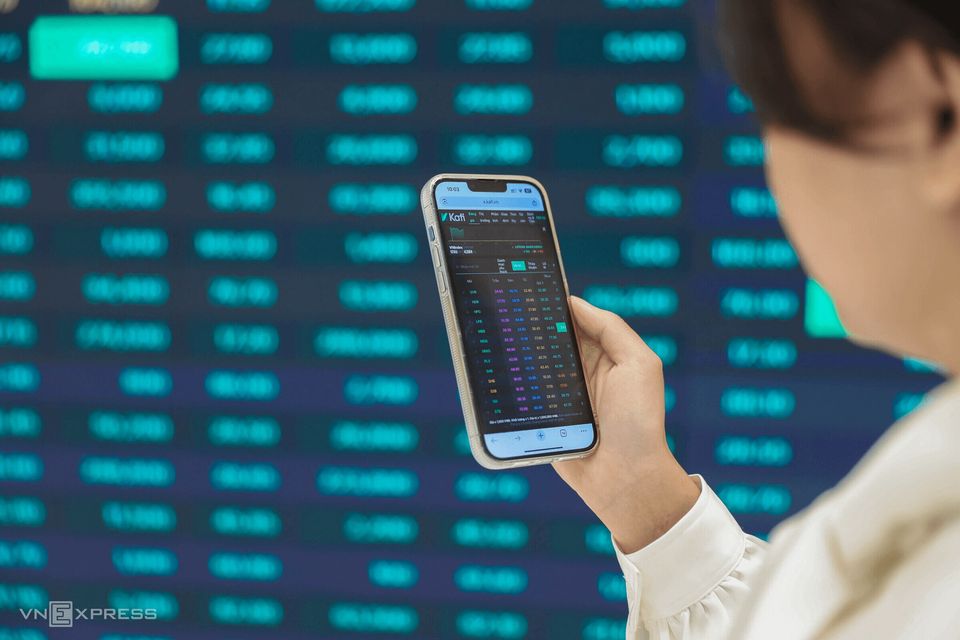 Bẫy Giá Rẻ Và Bài Học Bắt Đáy Trên Thị Trường Chứng Khoán